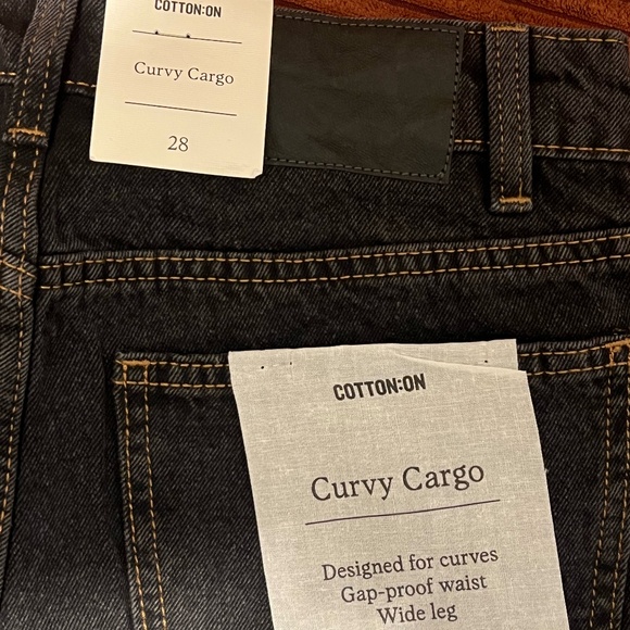NWT Cotton On - Curvy Cargo Wide Jean - Smokey Black Color - NO WAIST GAP - Picture 7 of 7